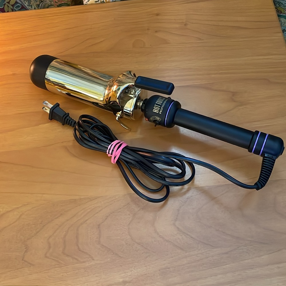 Hot Tools 2” Barrel Gold Curling Iron, Temperature Adjustment institution